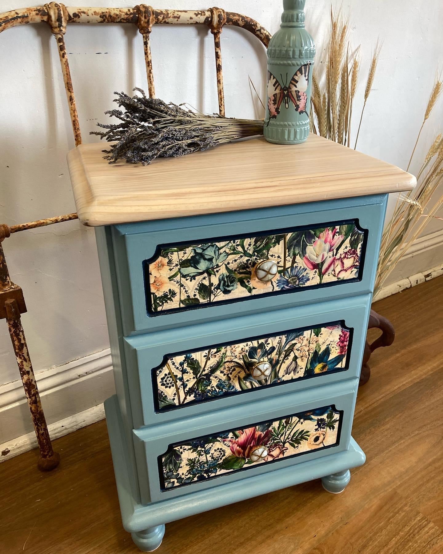 Reef - Chalk Finish