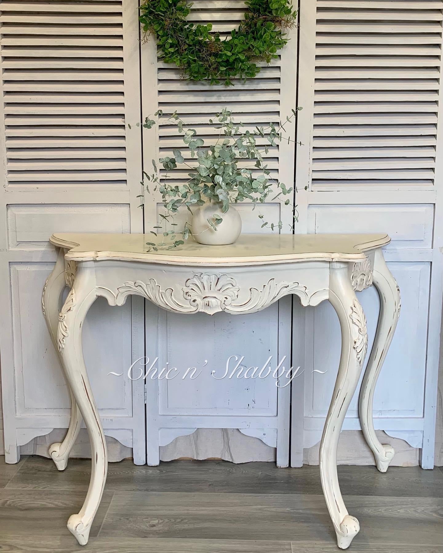 Seashell - Chalk Finish